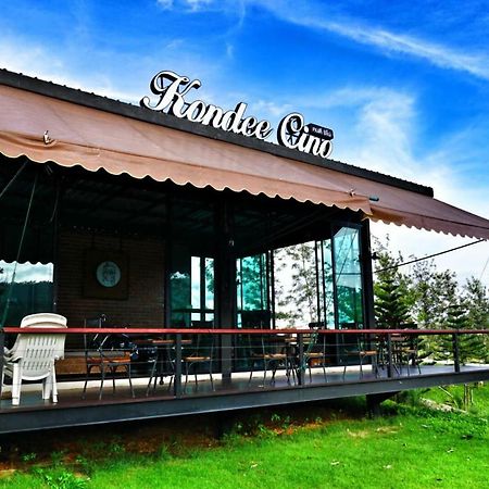 Kondee Cino Cafe & Glamping Hotel Khao Kho Eksteriør billede