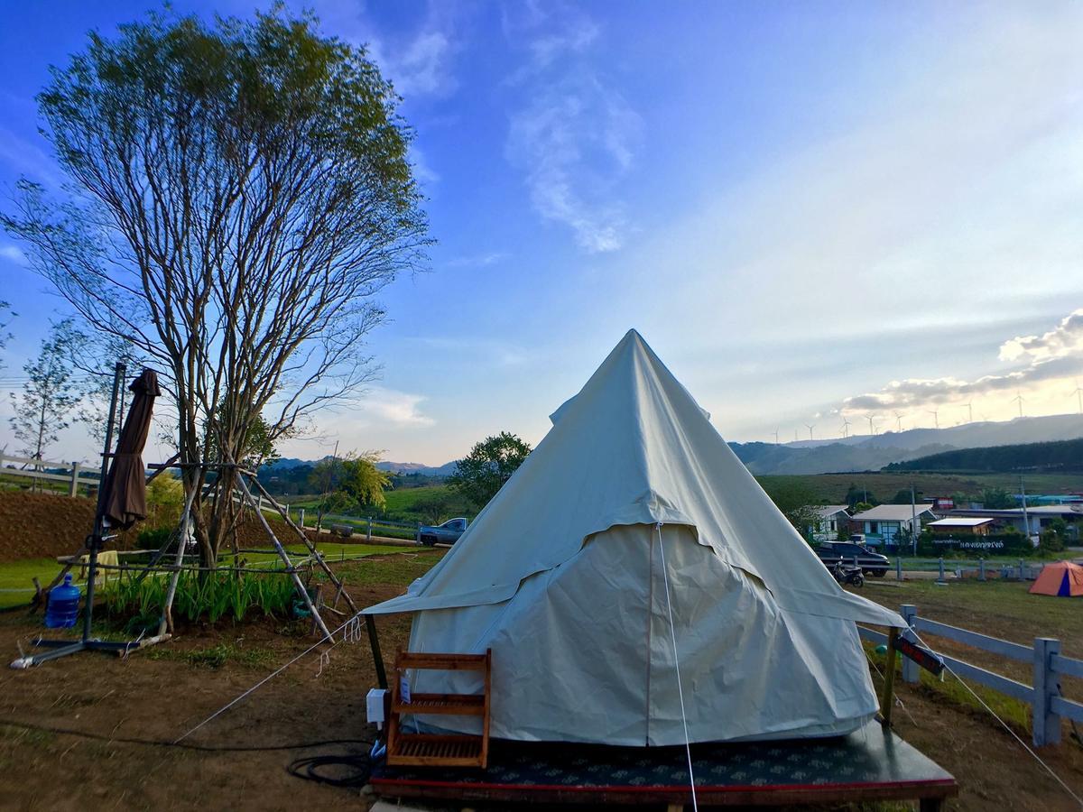 Kondee Cino Cafe & Glamping Hotel Khao Kho Eksteriør billede