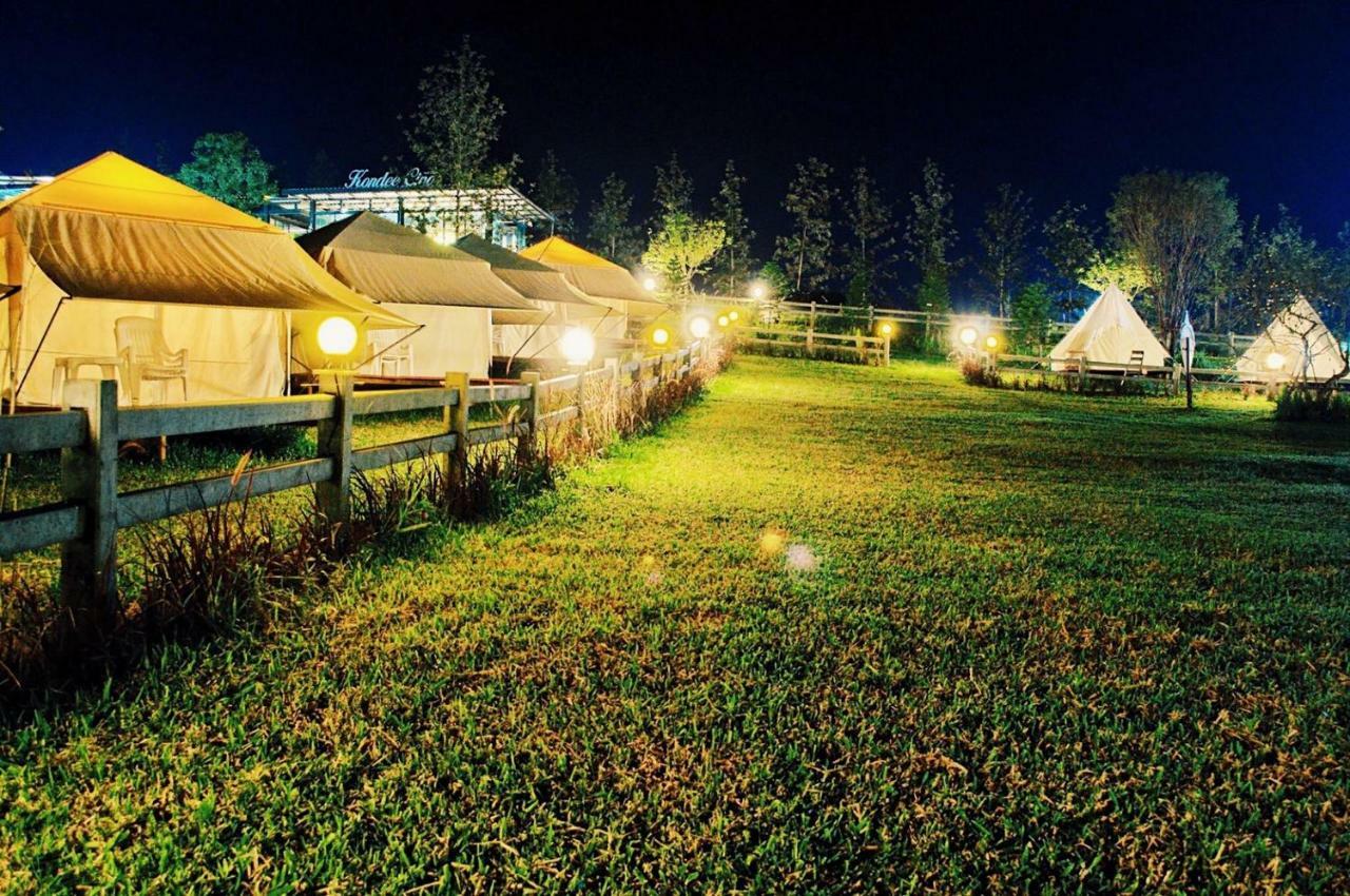Kondee Cino Cafe & Glamping Hotel Khao Kho Eksteriør billede