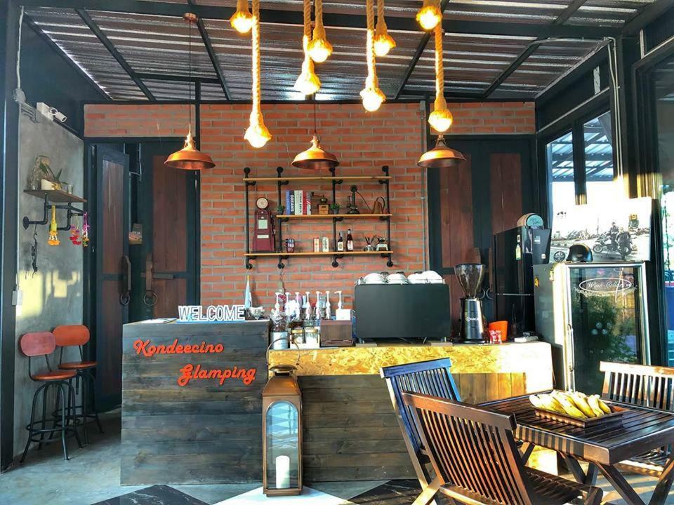 Kondee Cino Cafe & Glamping Hotel Khao Kho Eksteriør billede